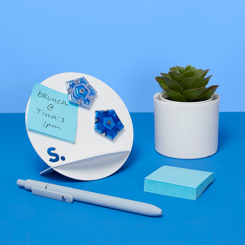 The Show-off Stand - Magnetic Display and Building Board
