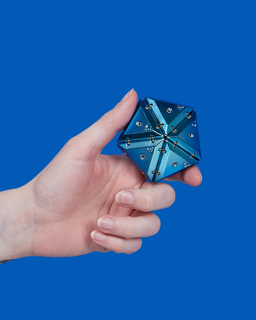 Chrome Pyramid Geode - Magnetic Shape Building Set