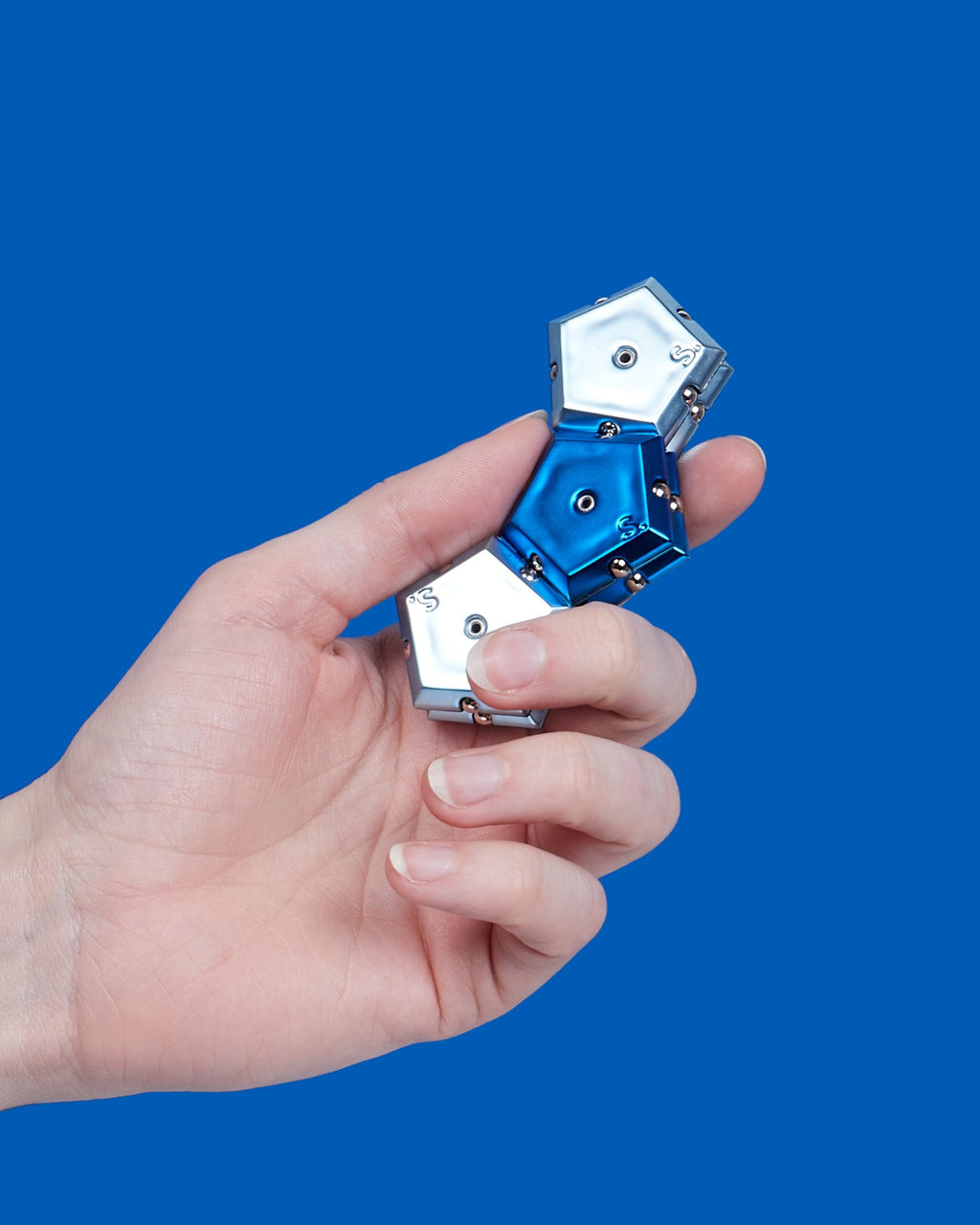 Chrome Geode Sphere - Magnetic Shape Building Set