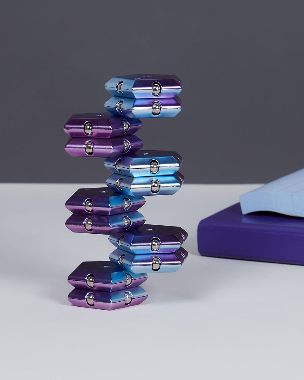 Chrome Geode Sphere - Magnetic Shape Building Set