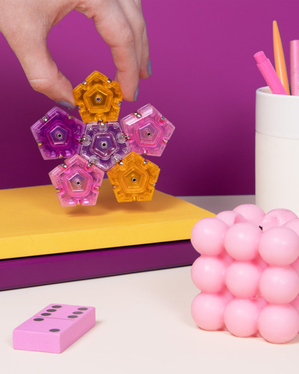 Crystal Geode Sphere - Magnetic Shape Building Set