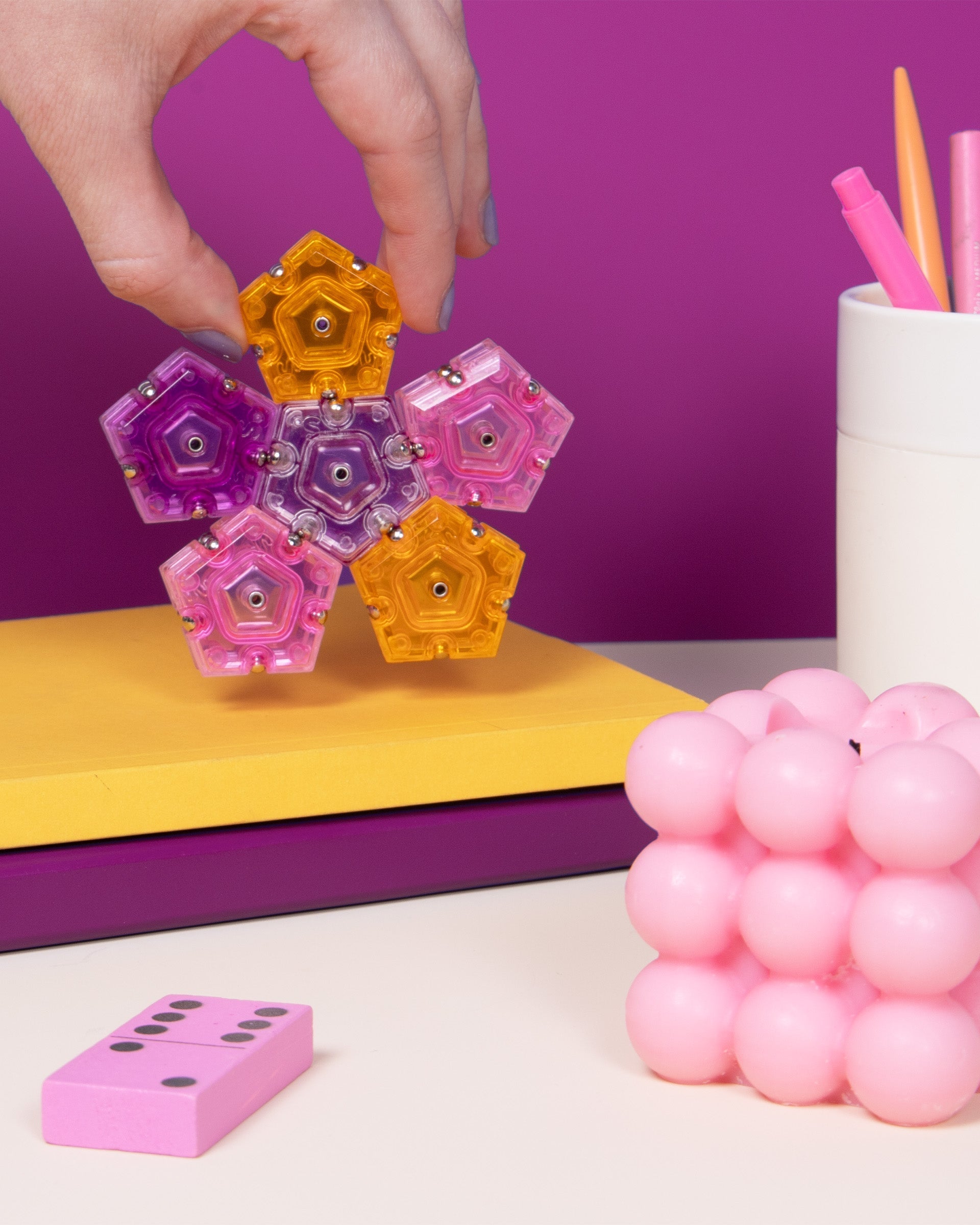 Crystal Geode Sphere - Magnetic Shape Building Set