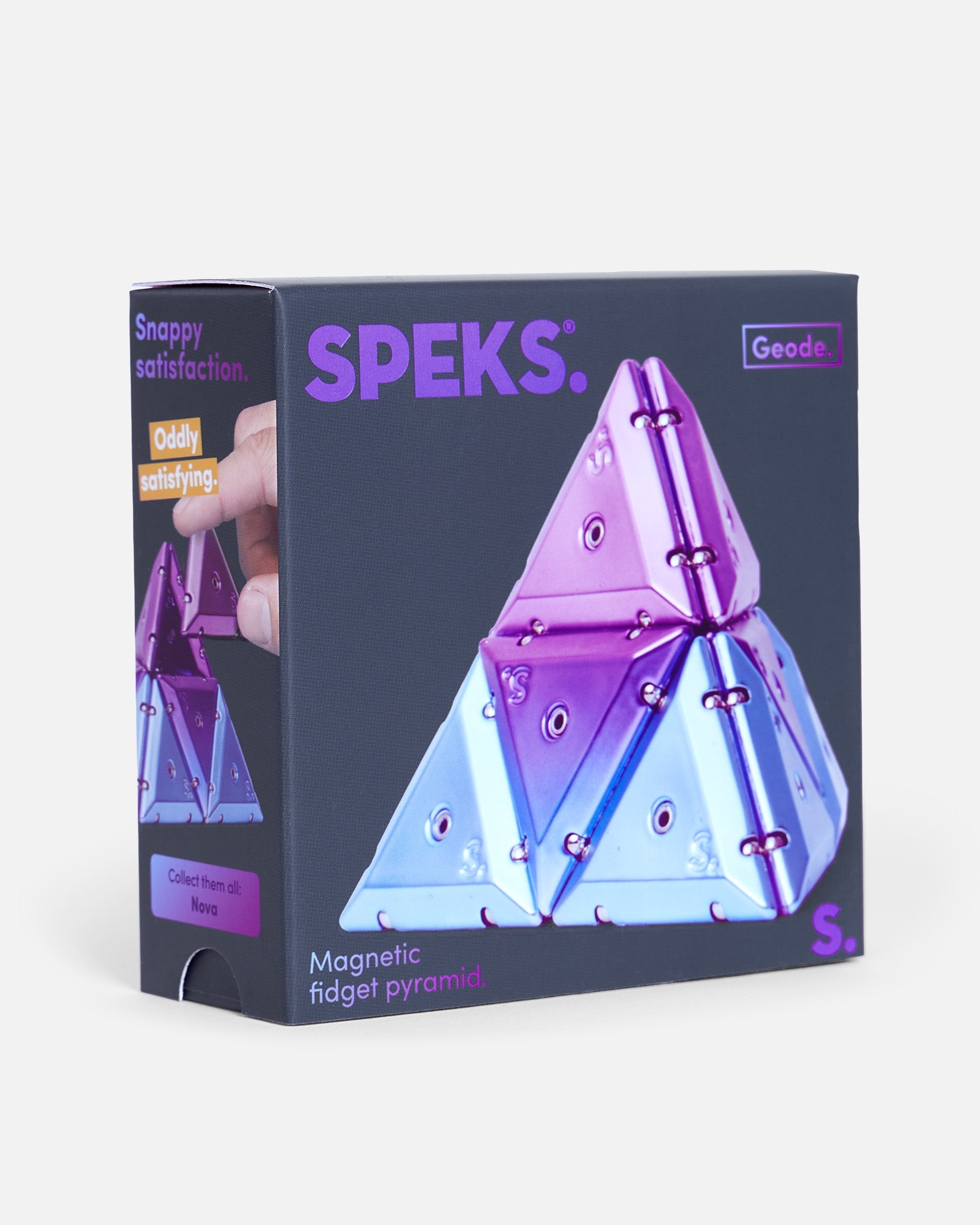 Chrome Pyramid Geode - Magnetic Shape Building Set