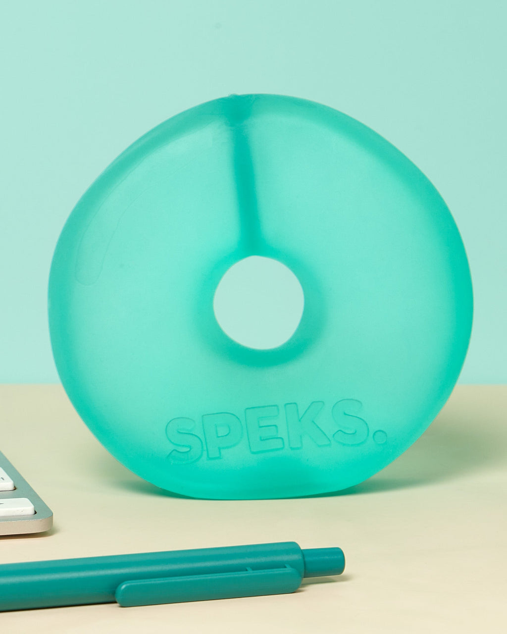 Jumbo Gump Loop - Memory Gel Squeeze Toy