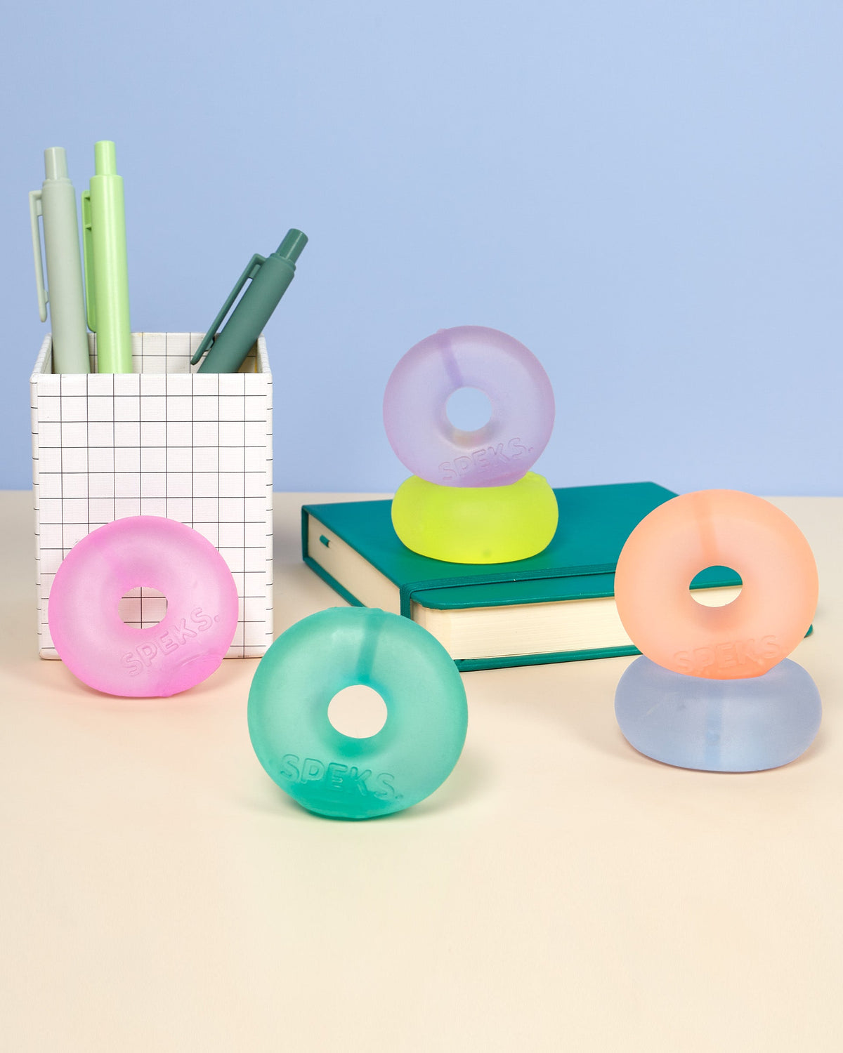 Mini Gump Loop - Memory Gel Squeeze Toy