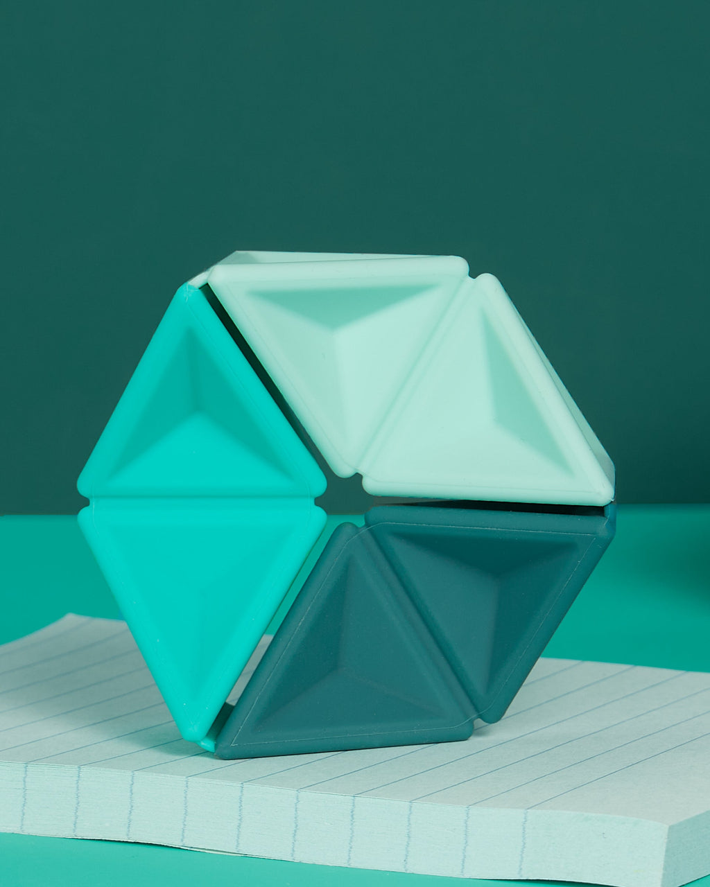 Pivot - Magnetic Desktop Fidget