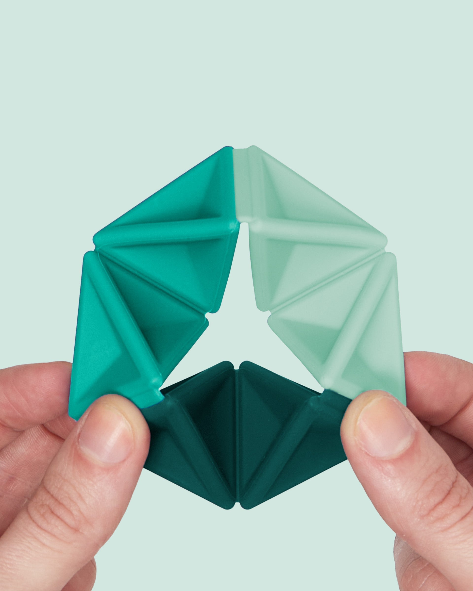 Pivot - Magnetic Desktop Fidget