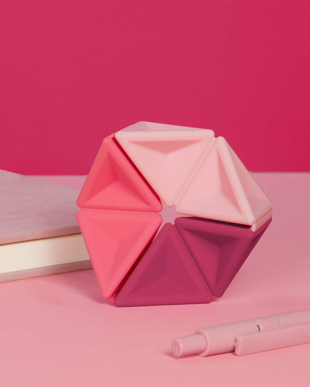 Pivot - Magnetic Desktop Fidget